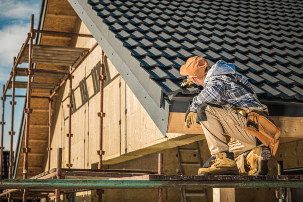 Best Commercial Roofing Services  in Swisher, IA